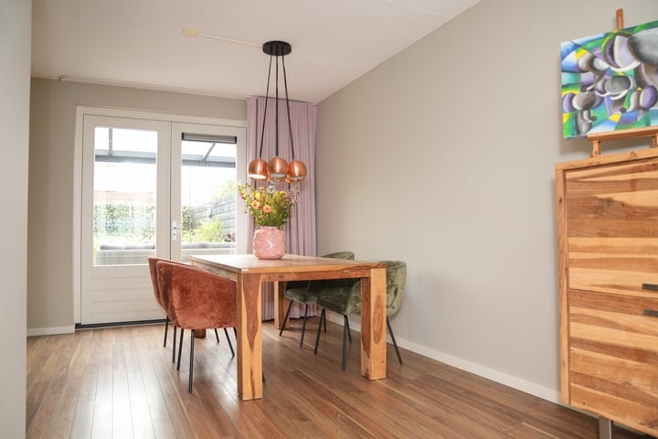 Photo 5 of Pinksterbloemstraat 1