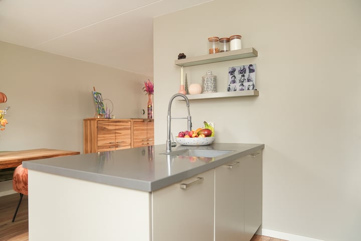 Photo 7 of Pinksterbloemstraat 1