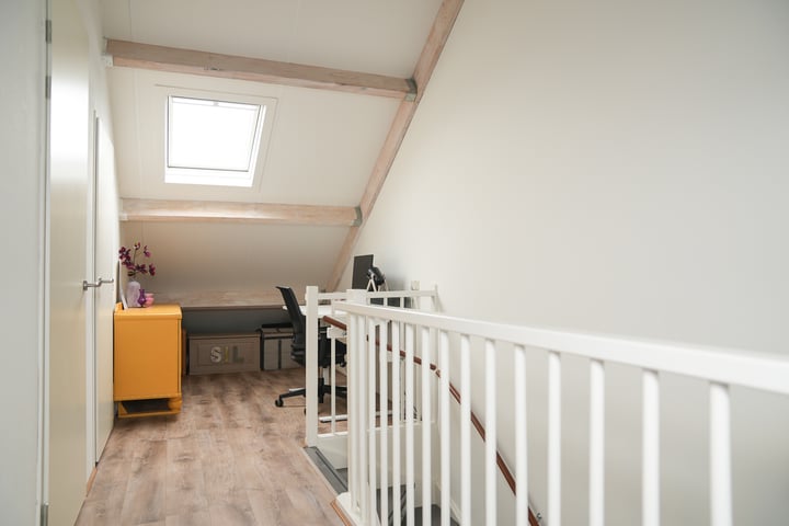 Photo 36 of Pinksterbloemstraat 1