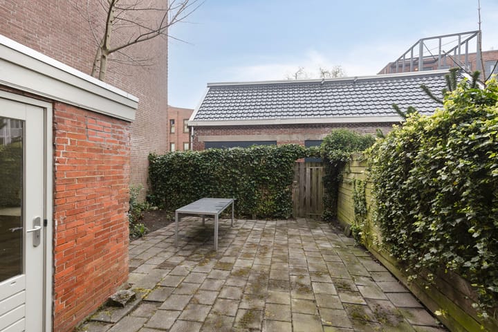 Foto 15 van Helper Westsingel 29