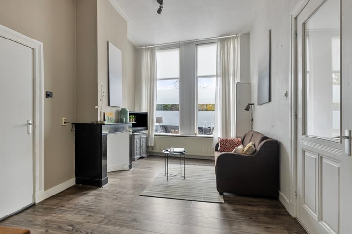 Foto 5 van Helper Westsingel 29