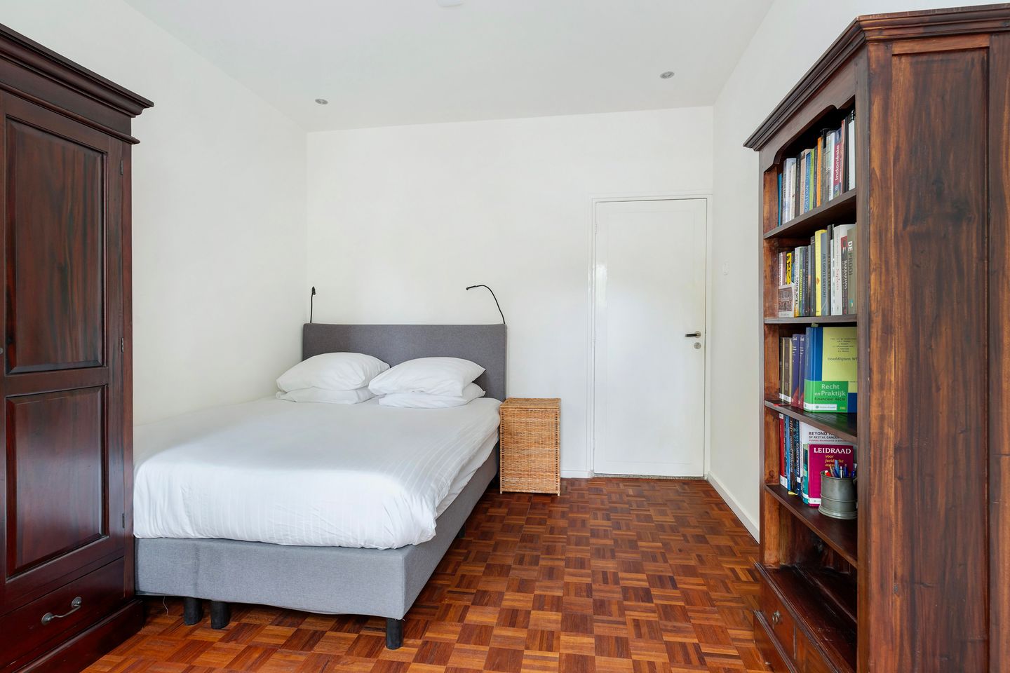 Foto 10 van Herman Robbersstraat 60-B