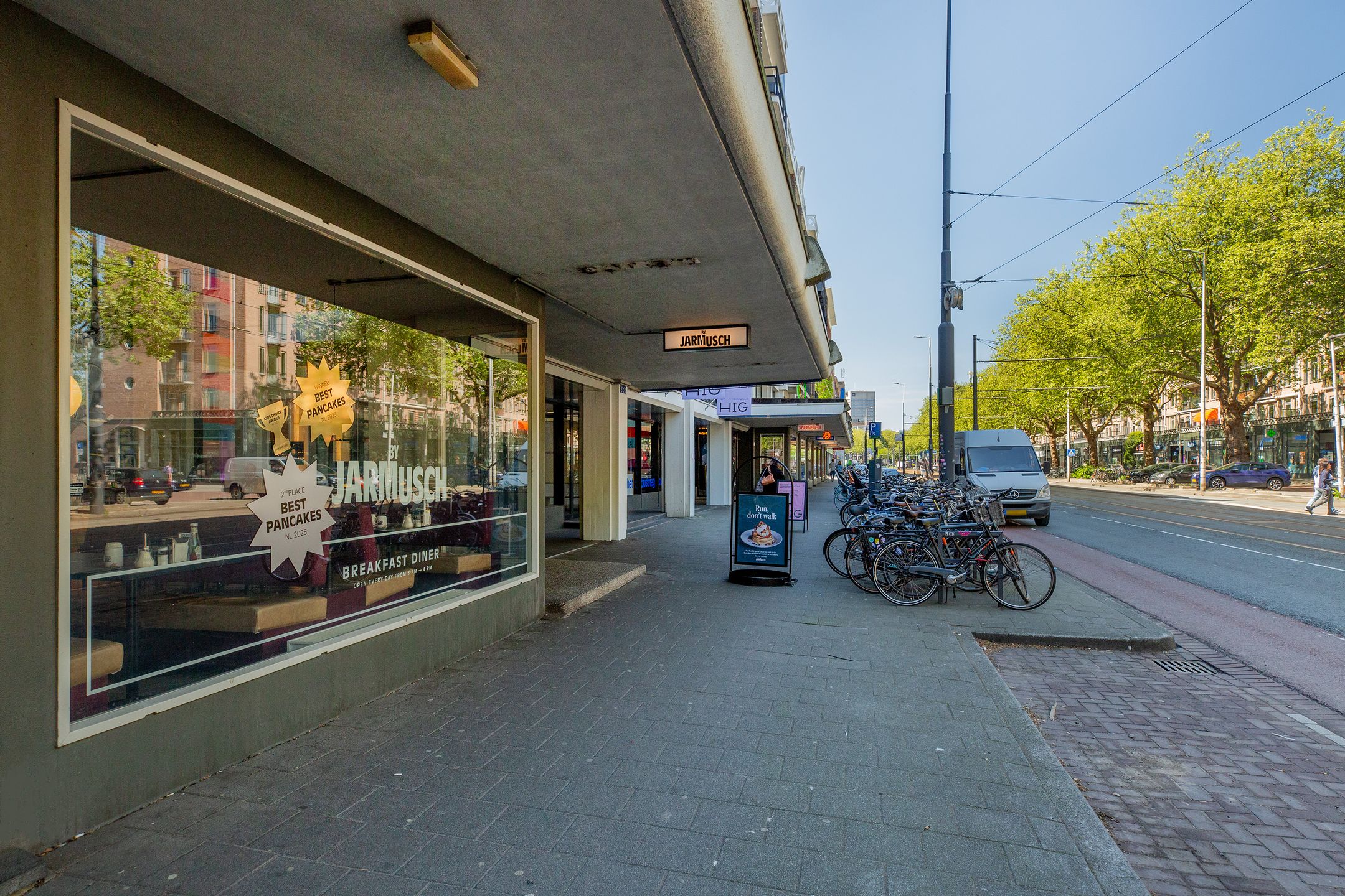 Foto 30 van Herman Robbersstraat 60-B