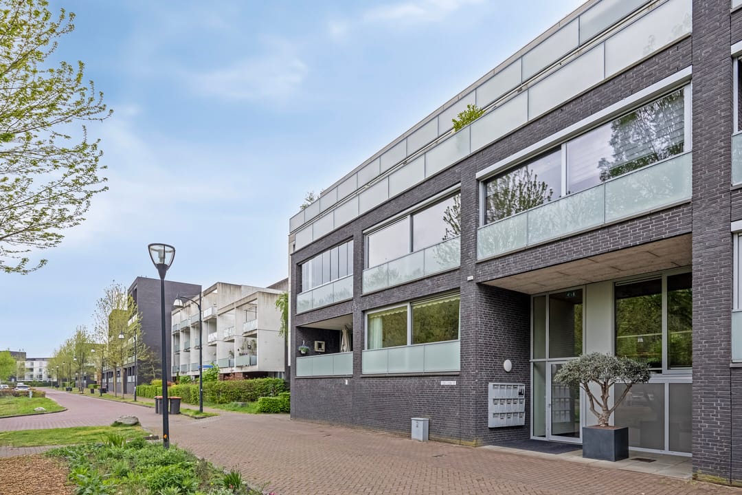 Foto 2 van Sporenring 138-10