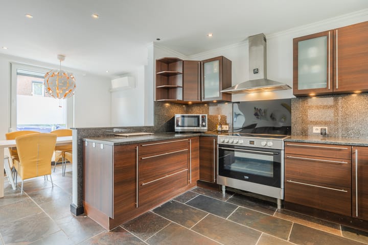 Foto 15 van Houtstraat 75