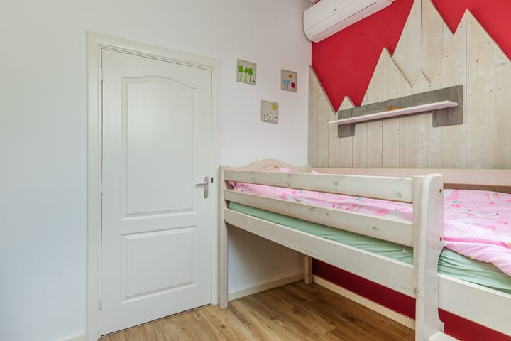 Foto 34 van Houtstraat 75