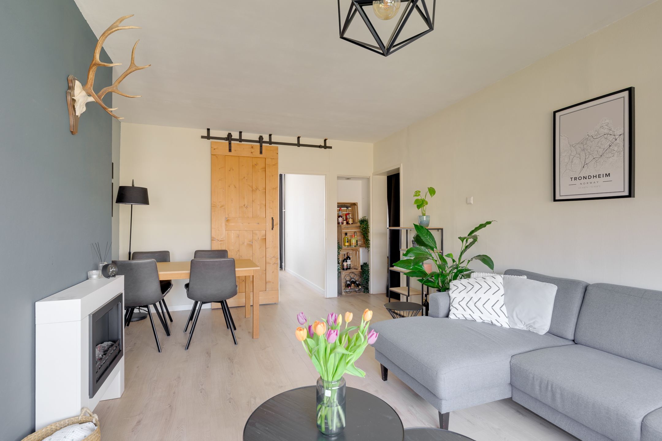 Foto 6 van Burgemeester Caan van Necklaan 287