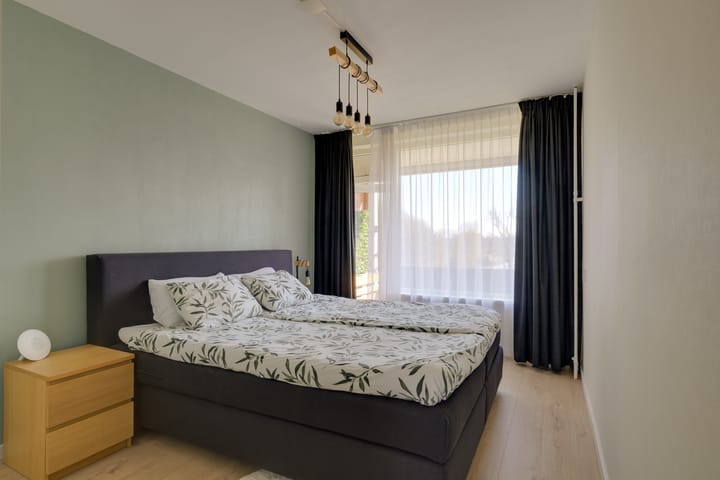 Foto 8 van Burgemeester Caan van Necklaan 287