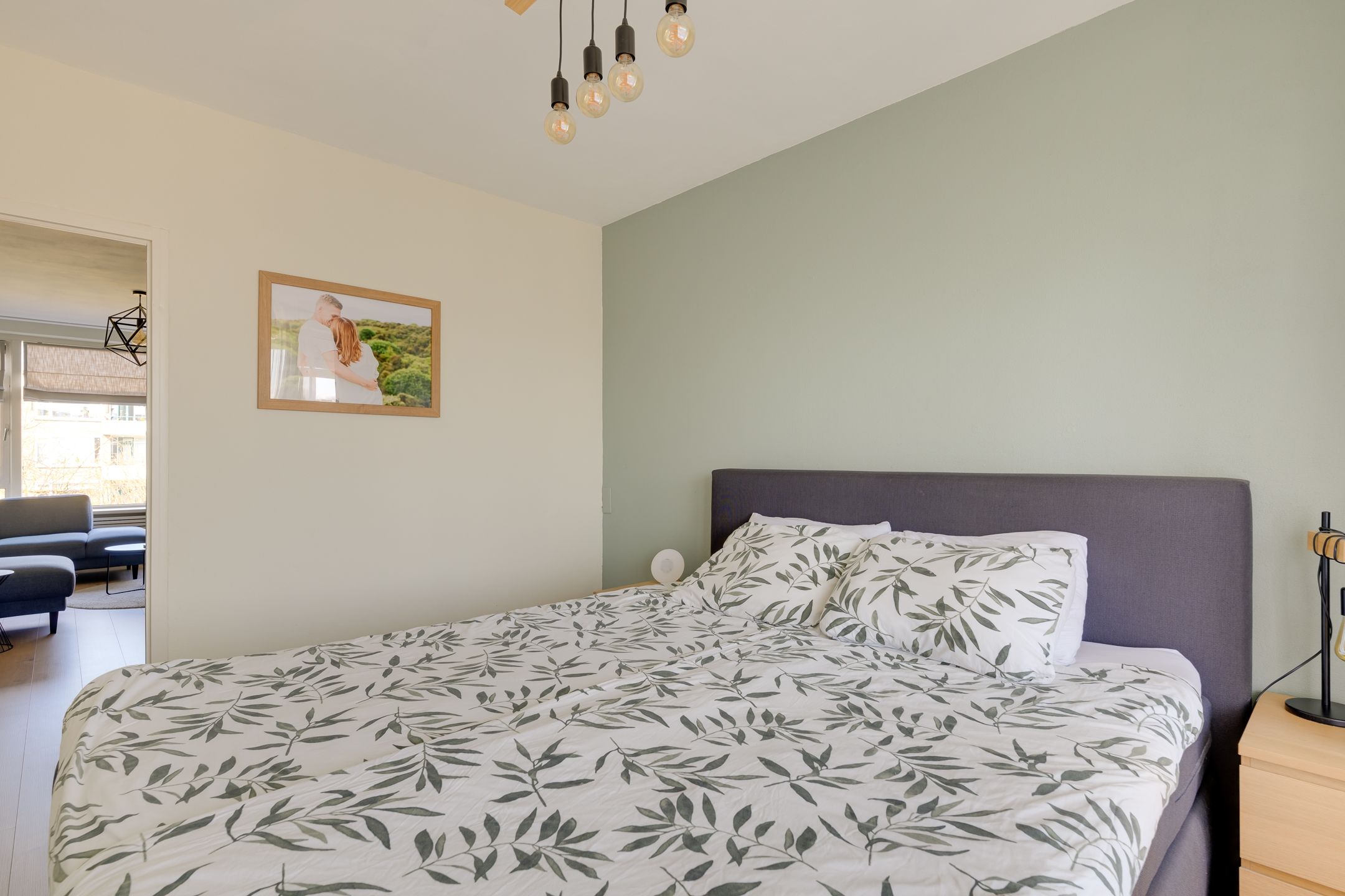 Foto 9 van Burgemeester Caan van Necklaan 287