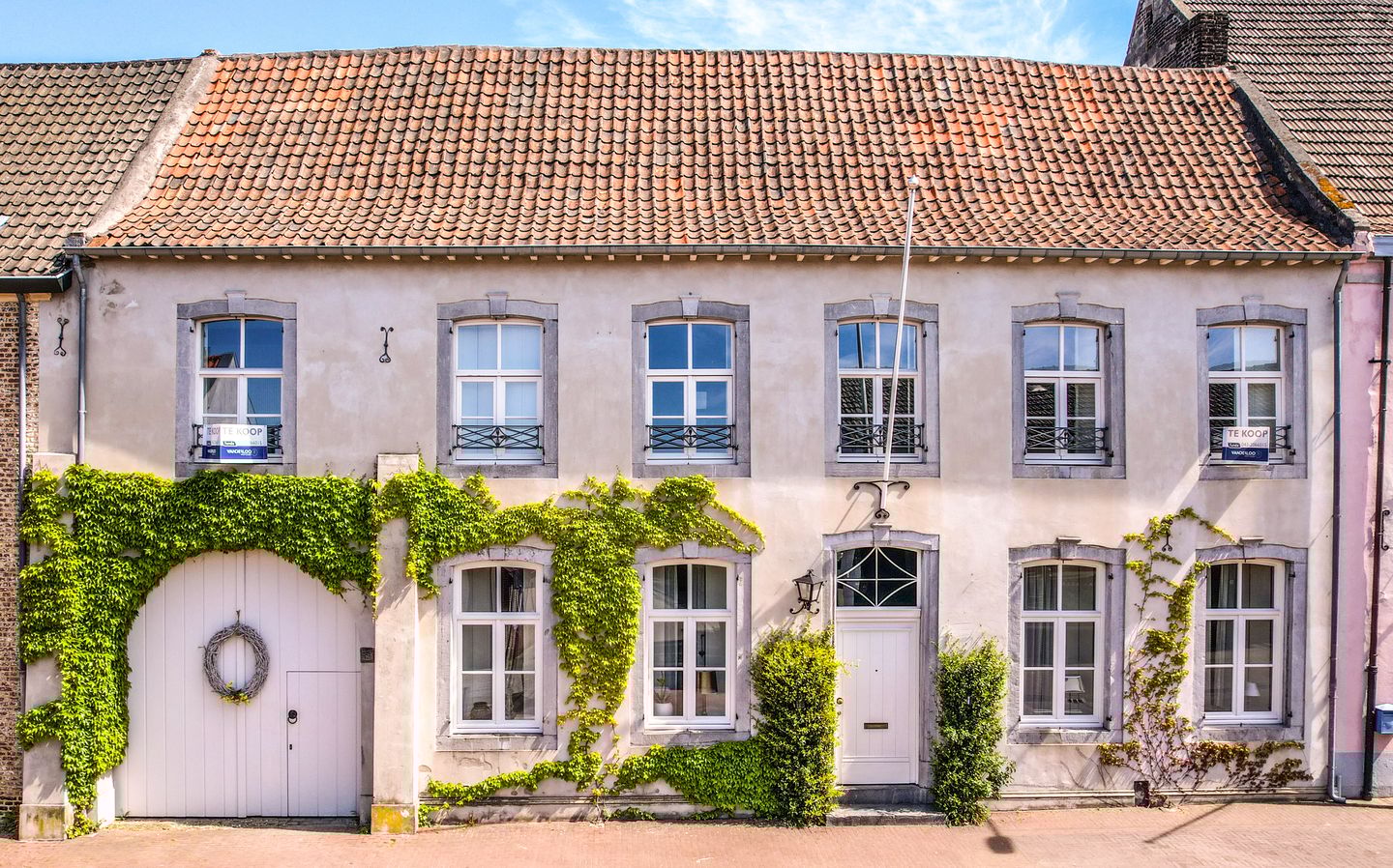 380.jpg?options=width=1440