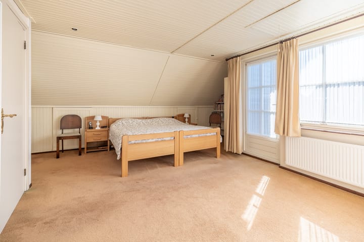 Foto 30 van Hertespoor 26