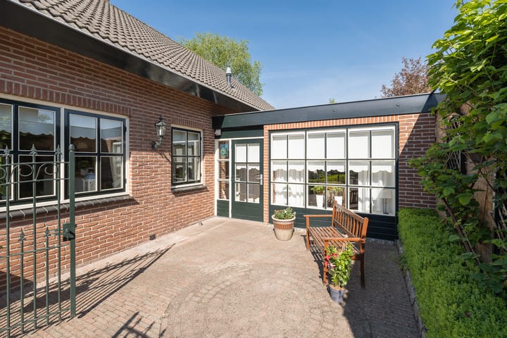 Foto 38 van Hertespoor 26