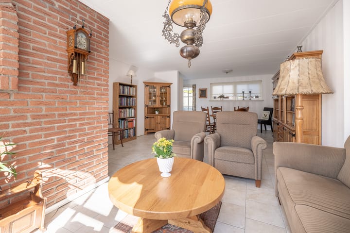 Foto 43 van Hertespoor 26