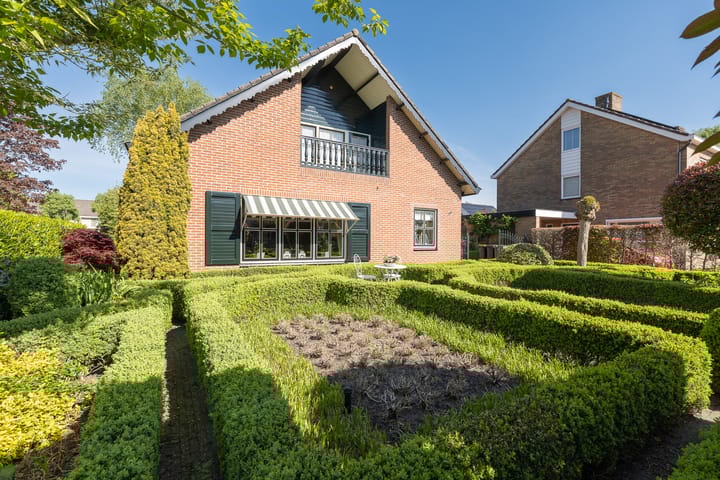 Foto 56 van Hertespoor 26