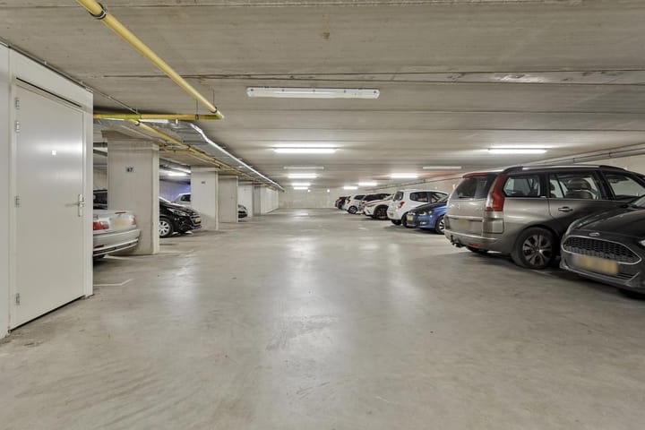 Foto 37 van Hooghuisstraat 20-A