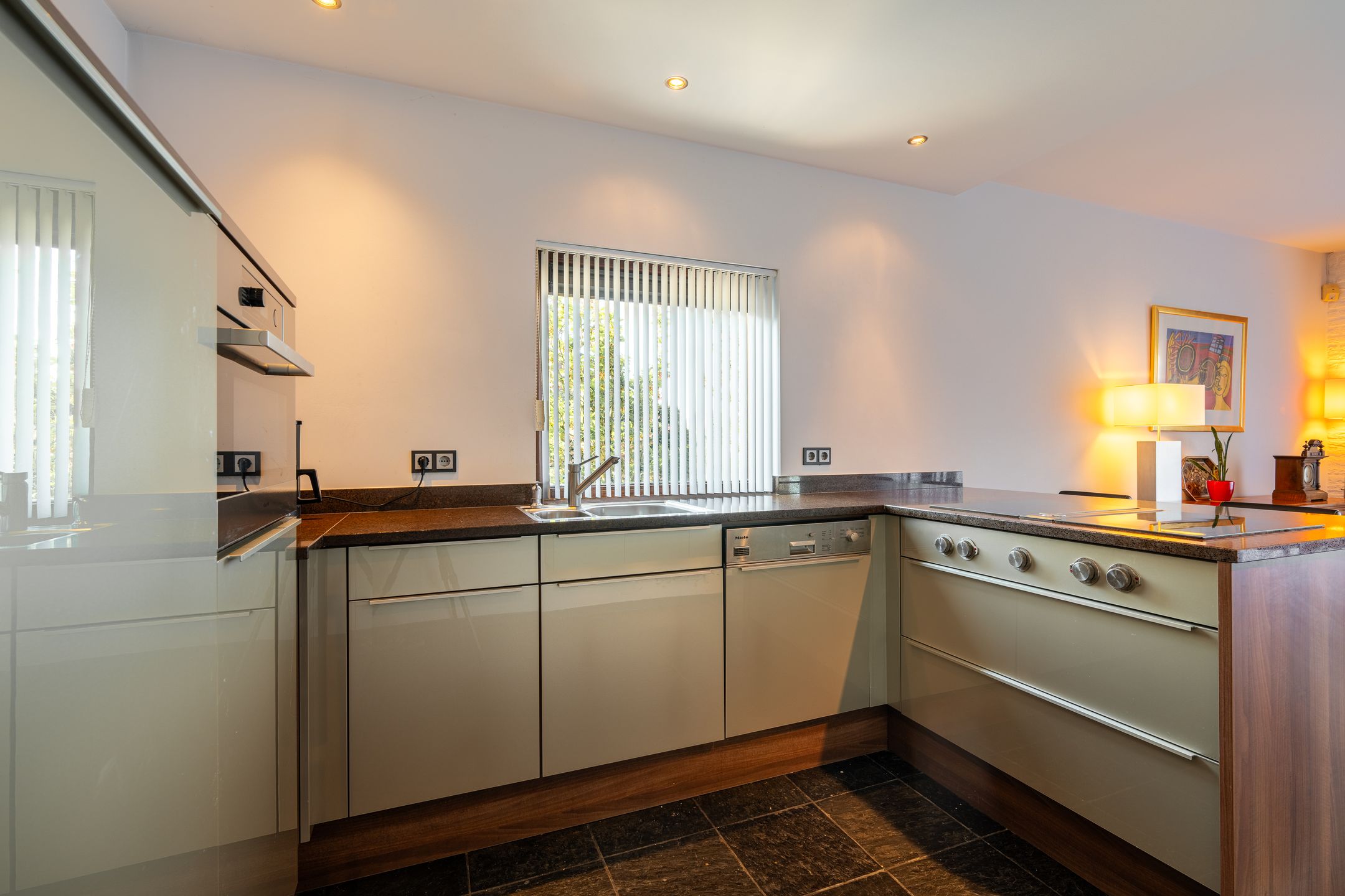 Foto 12 van Schoutstraat 17