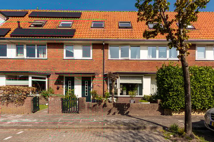 Foto 37 van Planetenstraat 95