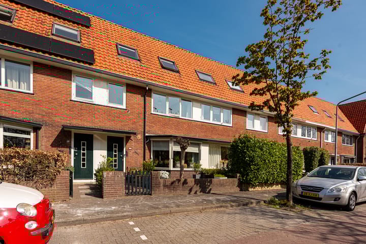 Foto 39 van Planetenstraat 95