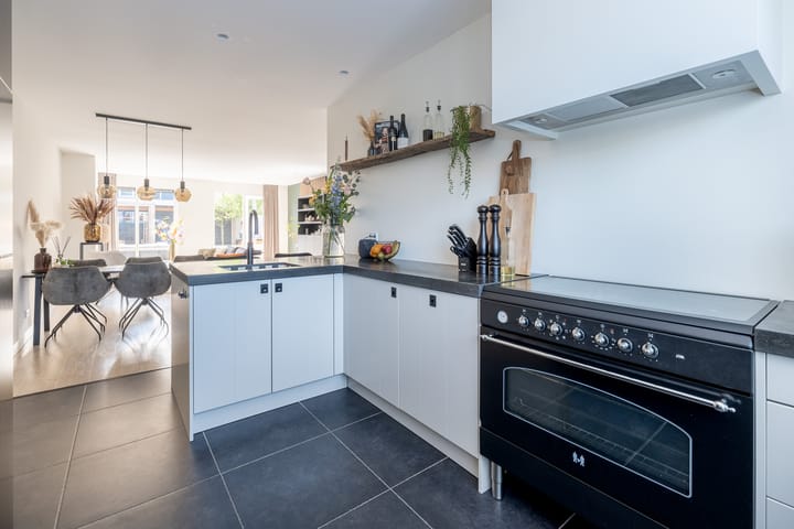 Foto 12 van Brahmalaan 25