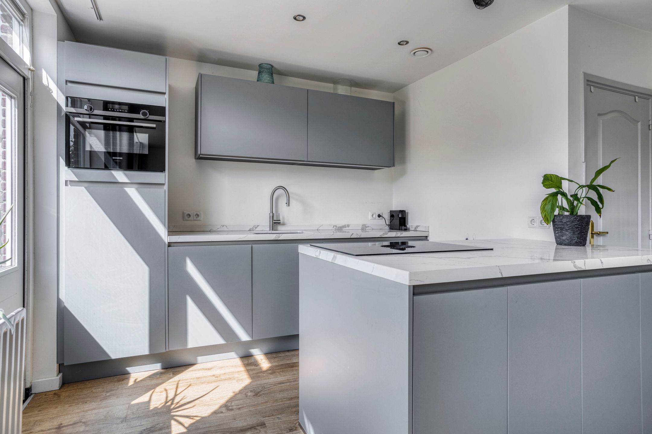 Foto 9 van Mr. T.J. Verschuurstraat 60