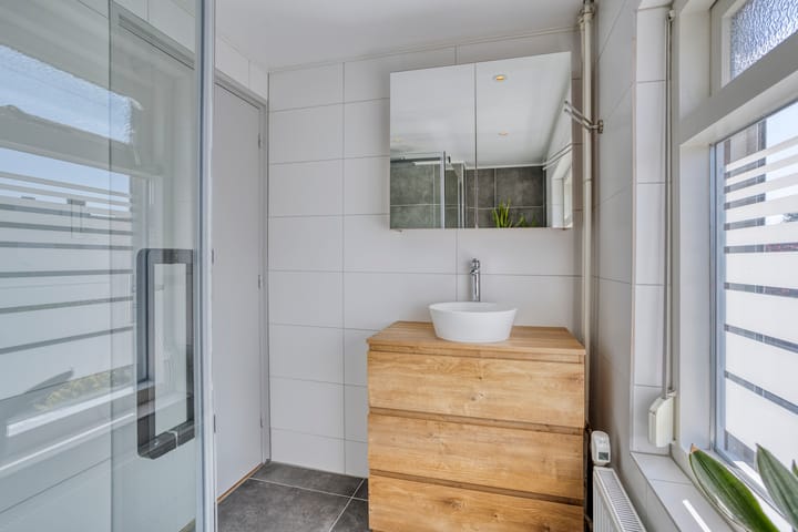 Photo 16 of Mr. T.J. Verschuurstraat 60