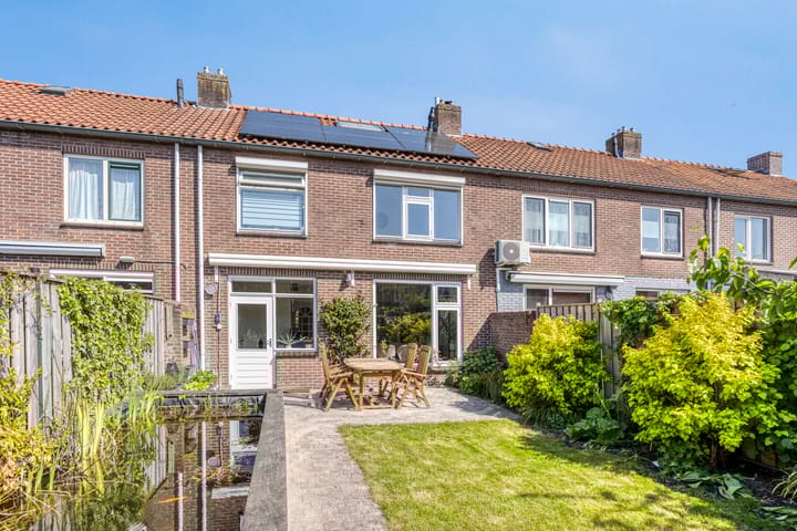 Photo 21 of Mr. T.J. Verschuurstraat 60