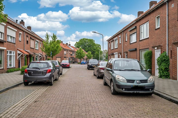 Foto 32 van Paulus Potterstraat 25