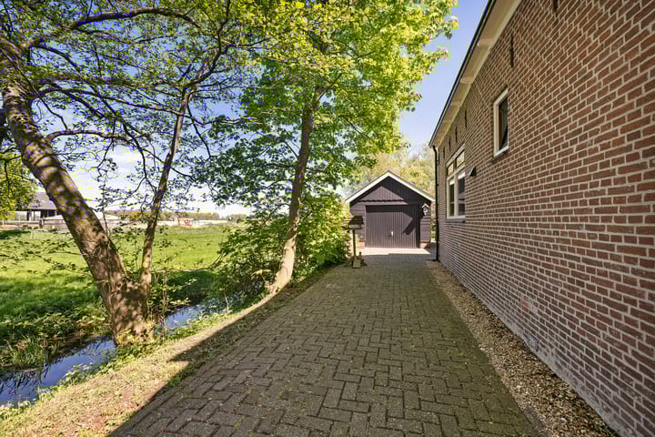 Foto 42 van Suderein 1