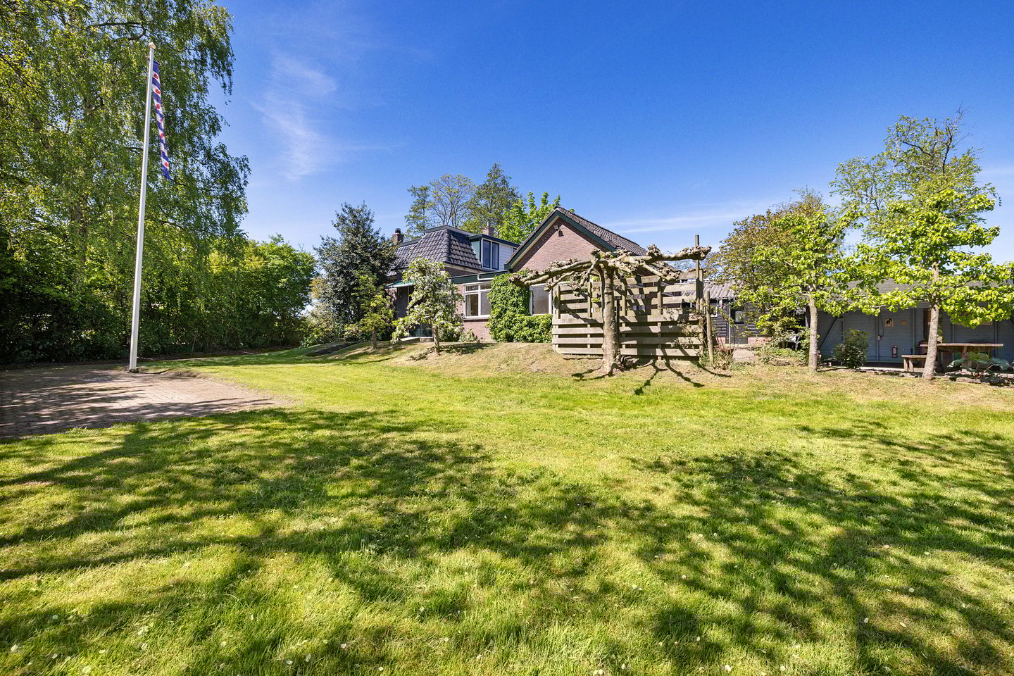 Foto 35 van Suderein 1