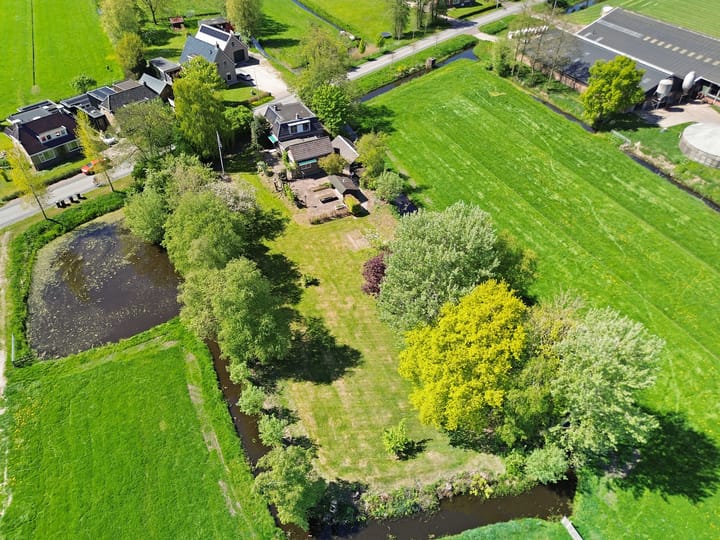 Foto 50 van Suderein 1