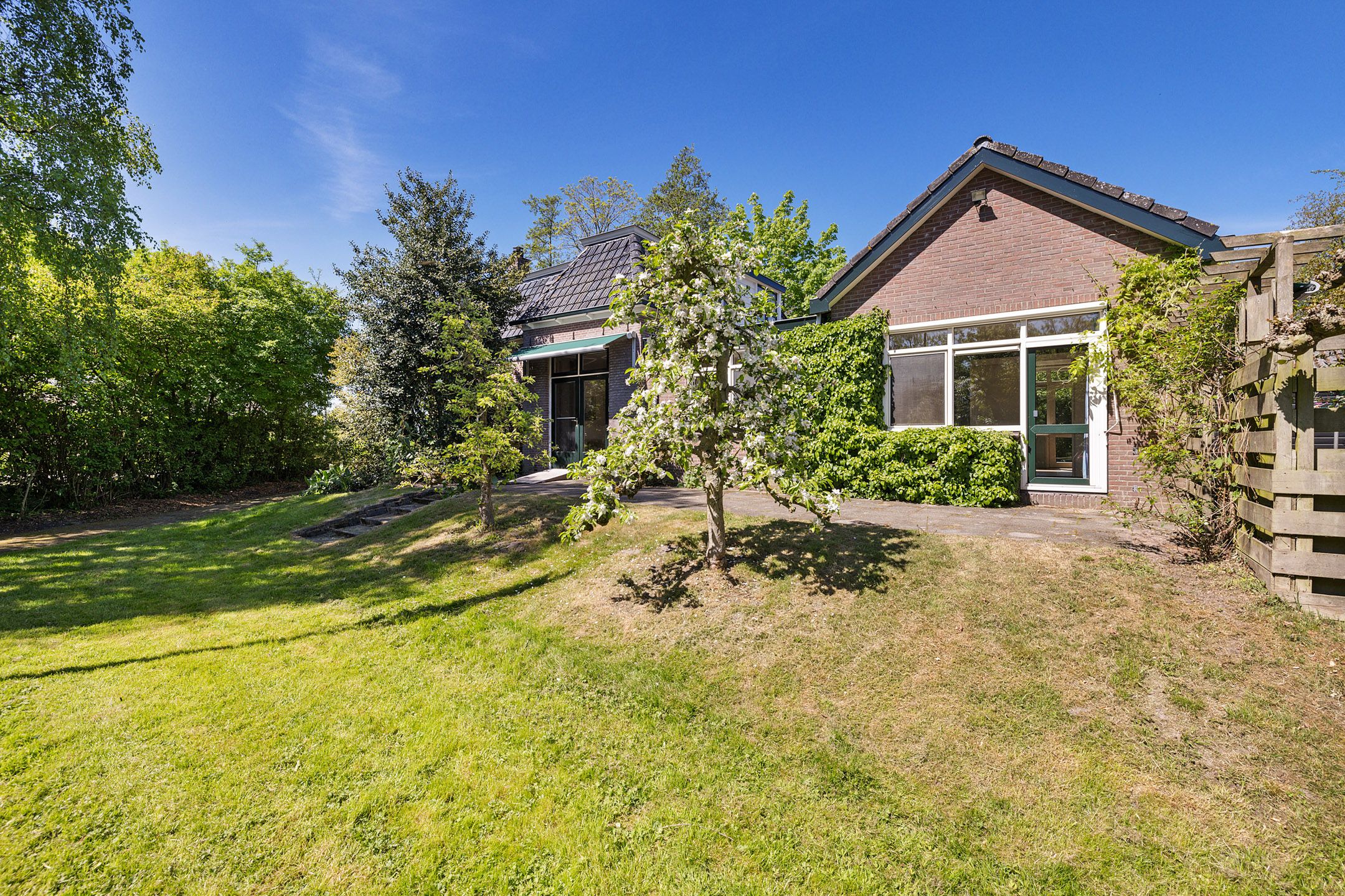 Foto 36 van Suderein 1