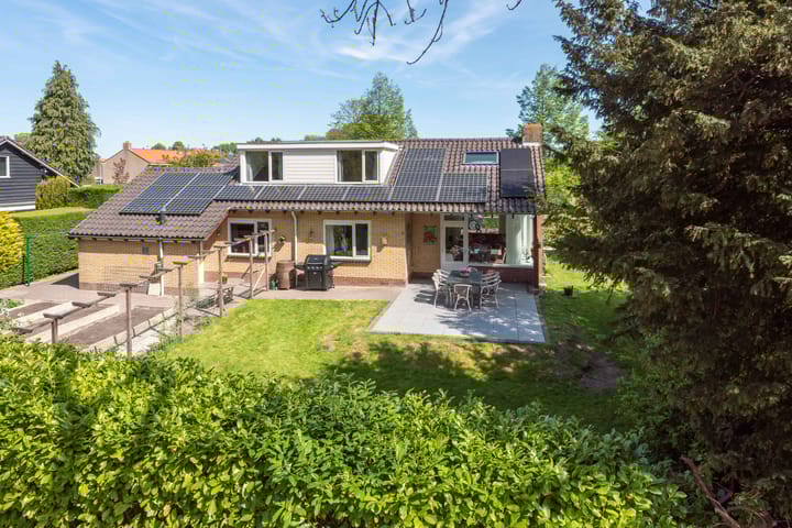 Photo 2 of Beukenlaan 54