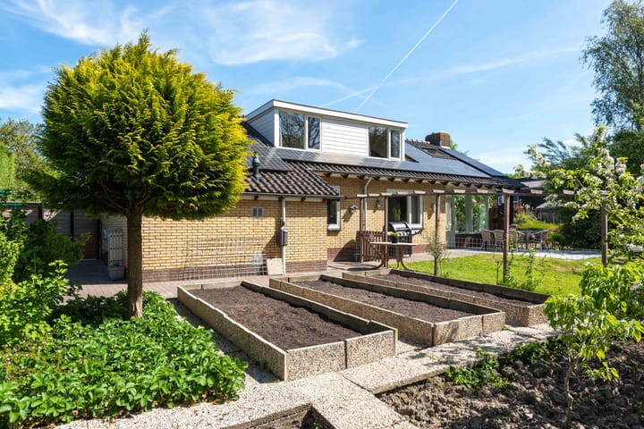 Photo 38 of Beukenlaan 54