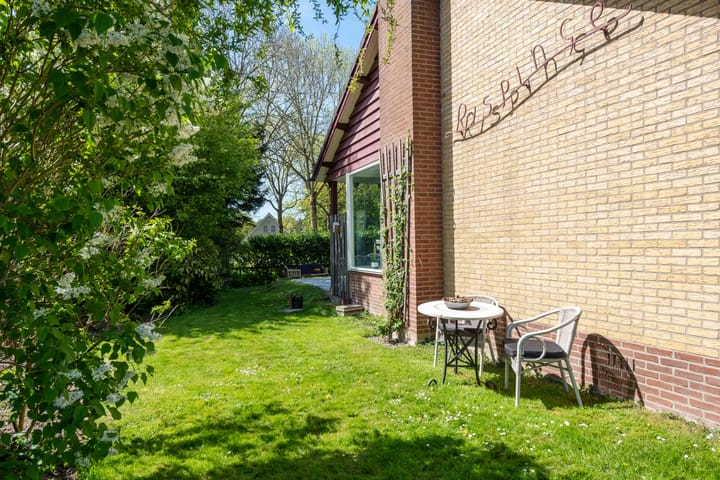 Photo 45 of Beukenlaan 54