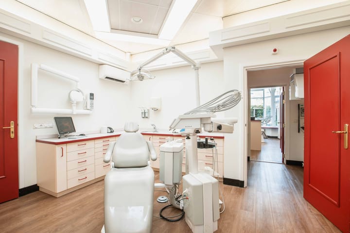 Photo 8 of Nieuwlandstraat 35