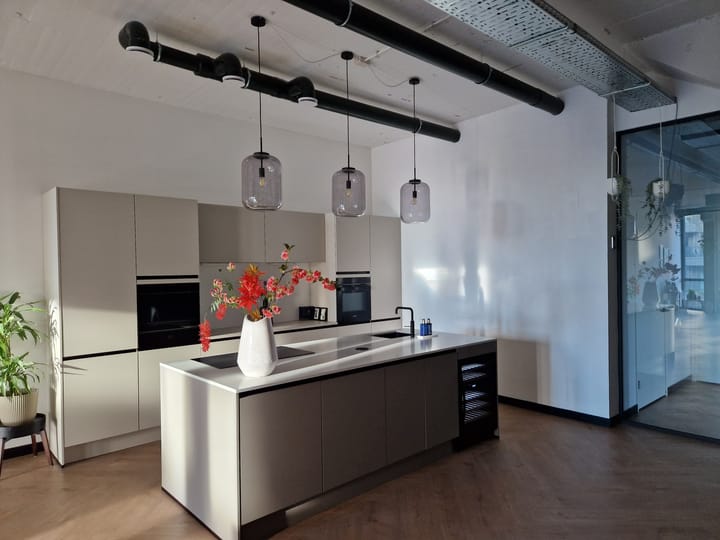 Foto 9 van Surinamepad 110