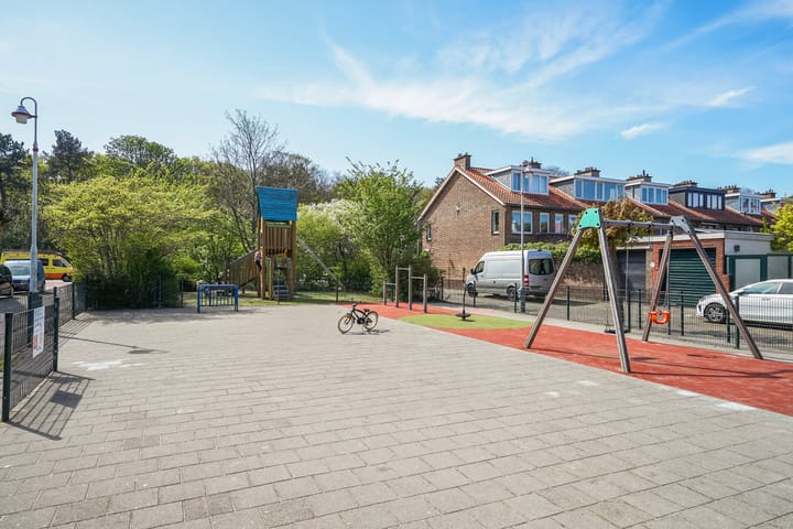 Foto 64 van Cliviastraat 15