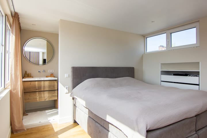 Foto 4 van Linnaeusstraat 54