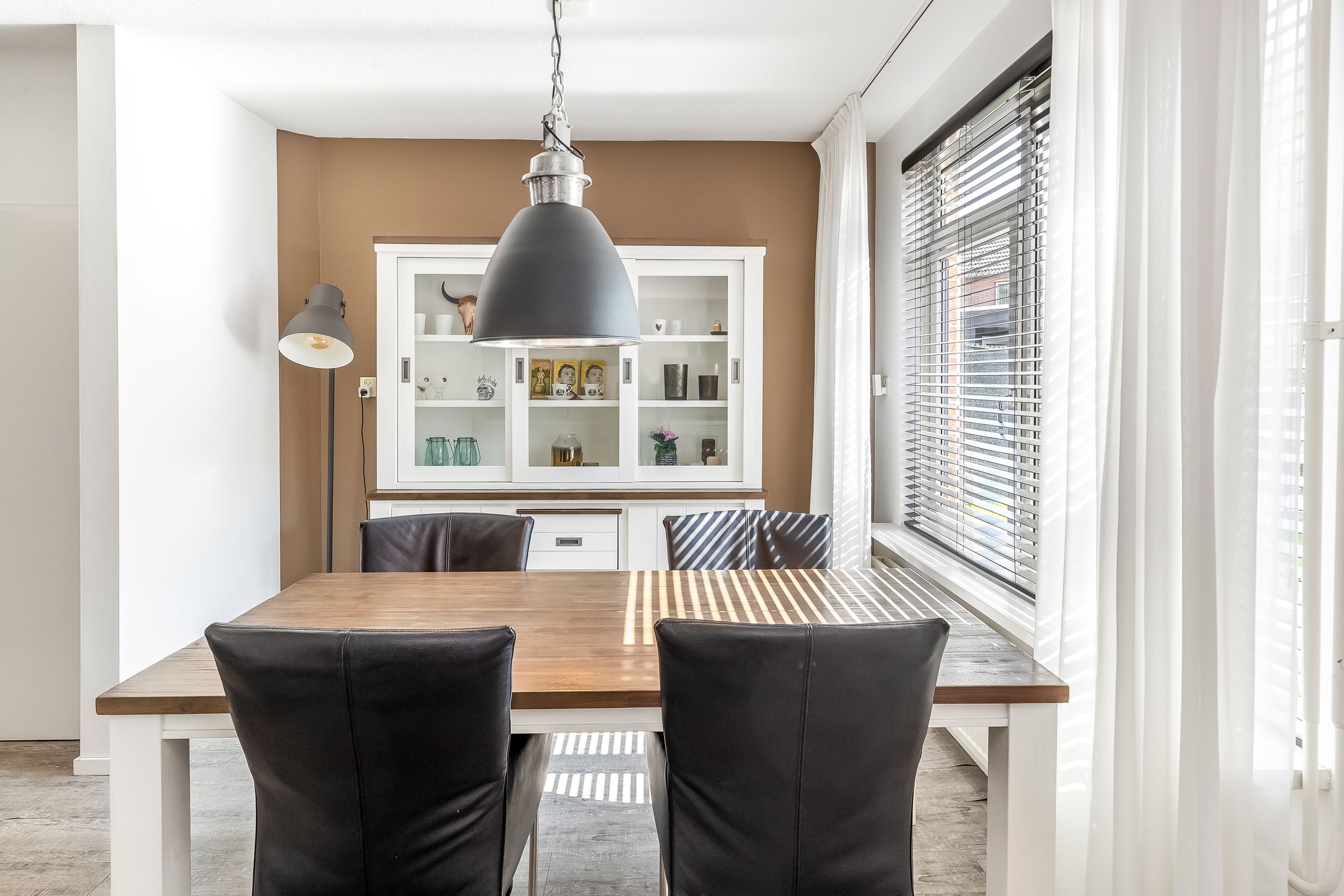 Foto 15 van Valeriusstraat 52