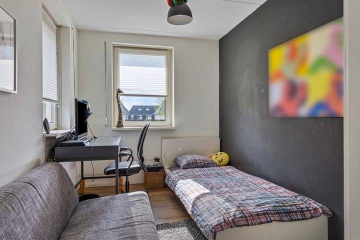 Photo 41 of Kluisstraat 21