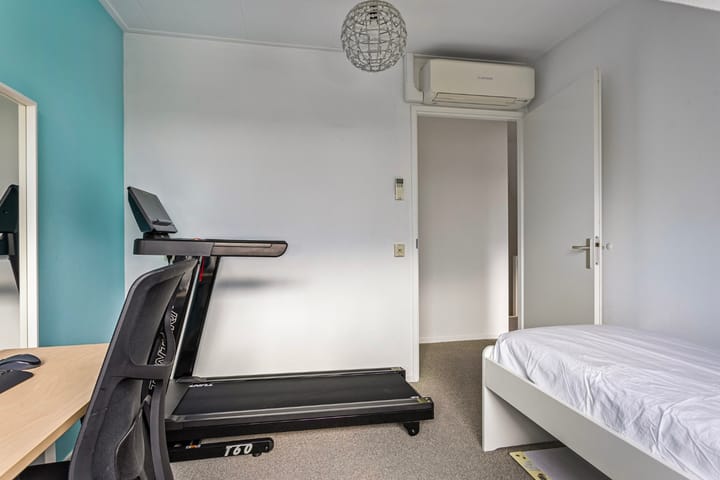 Photo 55 of Kluisstraat 21