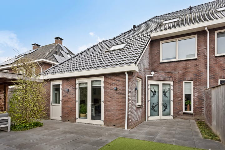 Photo 56 of Kluisstraat 21