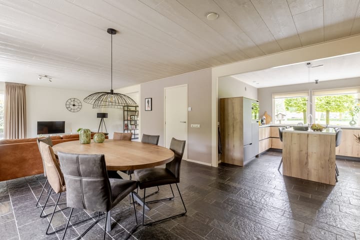 Foto 16 van Klokkenmaker 18