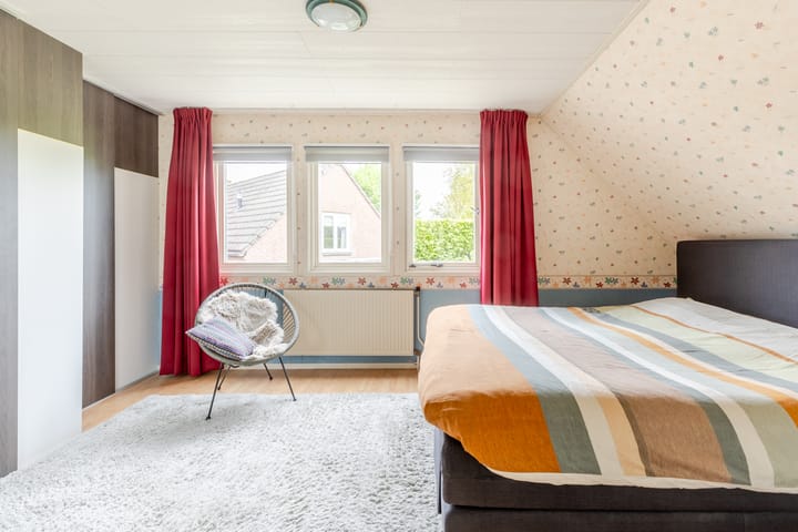 Foto 24 van Klokkenmaker 18