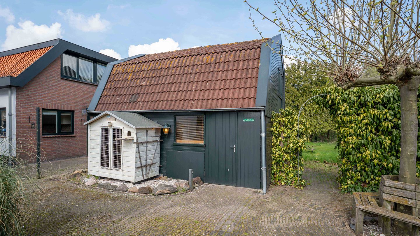 Foto 50 van Vrouwenweg 55