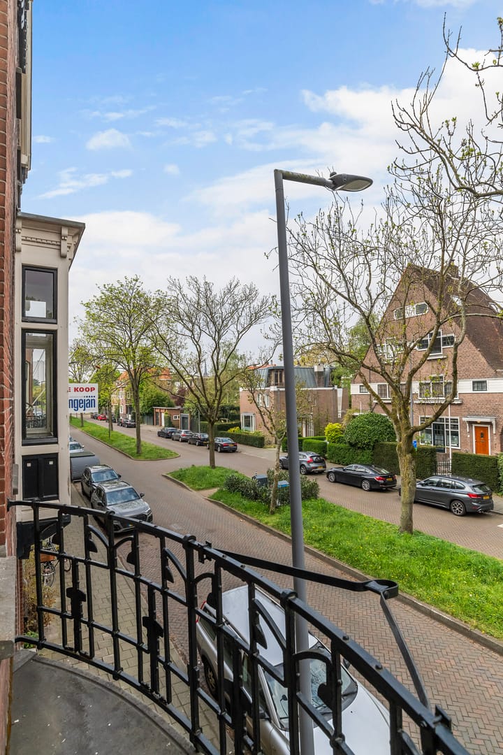 Photo 33 of Essenlaan 6