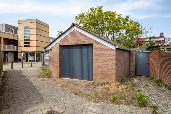 Foto 4 van Claes van Griensvenstraat 5