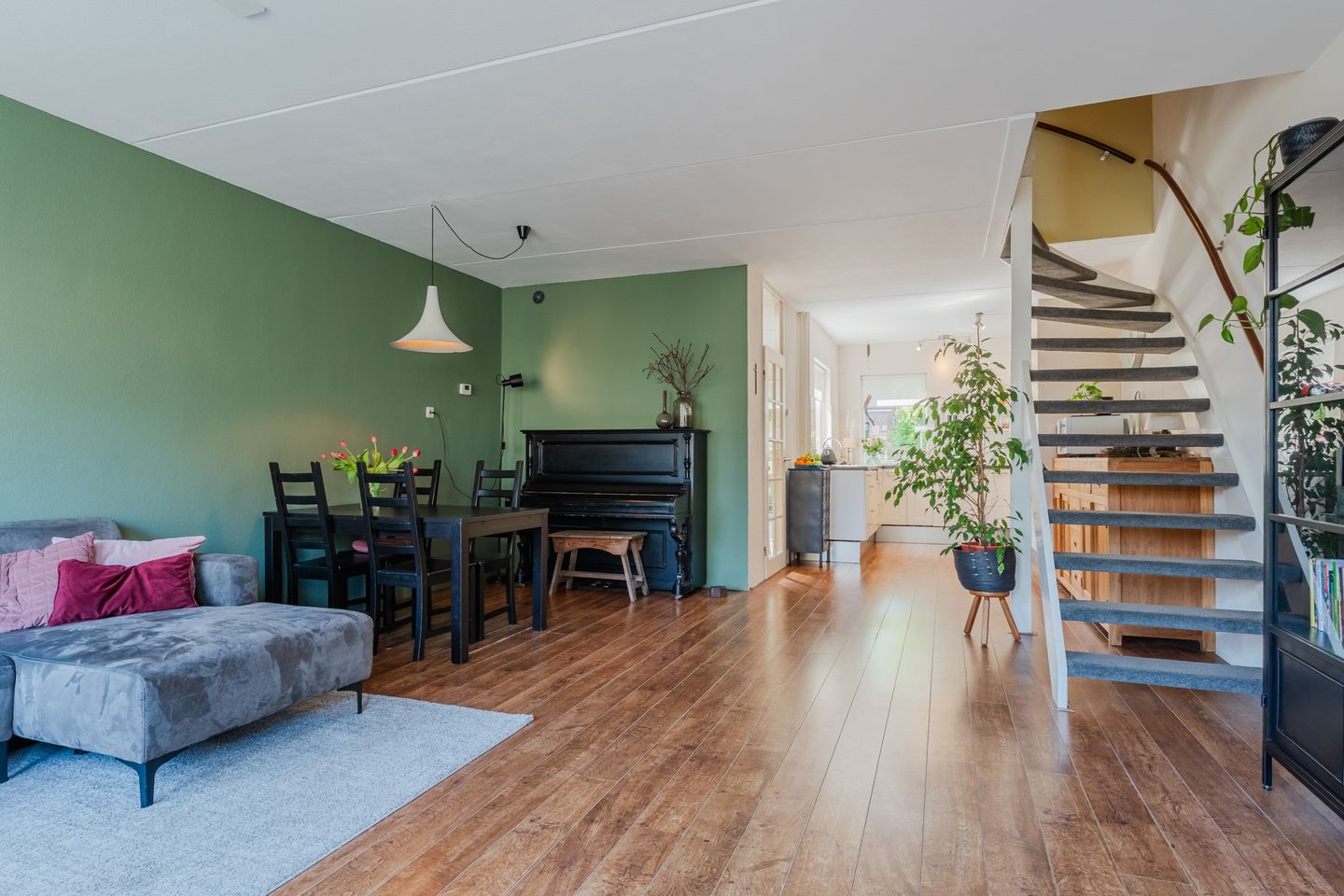 Photo 14 of Hoornblad 6