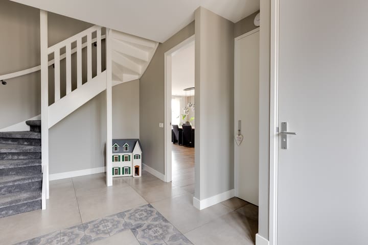 Foto 20 van de Bank 6