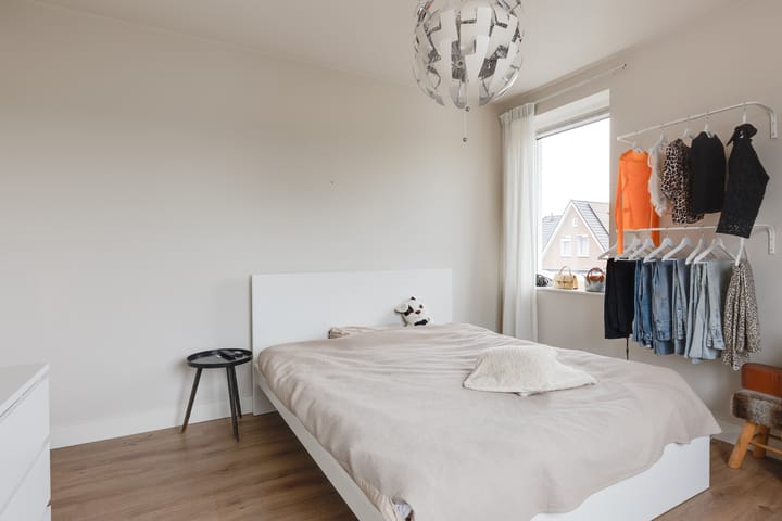 Foto 34 van de Bank 6